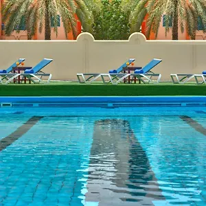 3* Hotel Al Bustan Flats
