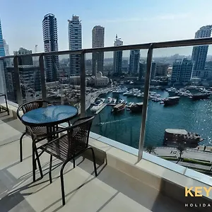 Апартаменты Sophisticated One Bedroom With Full Marina View