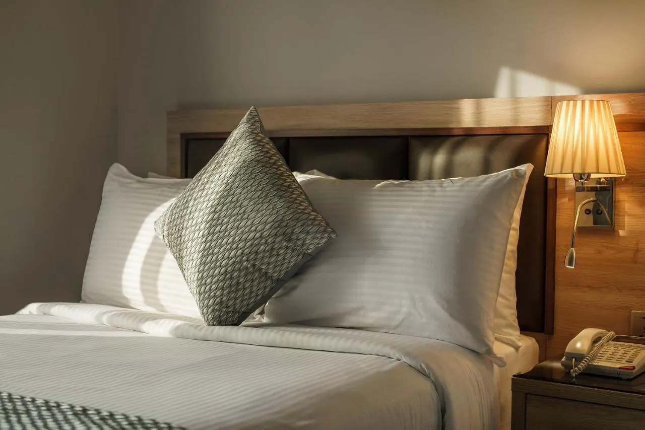 Hotel Holiday International Sharjah