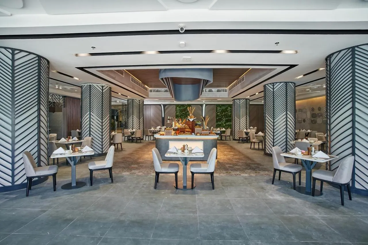Hotel Holiday International Sharjah